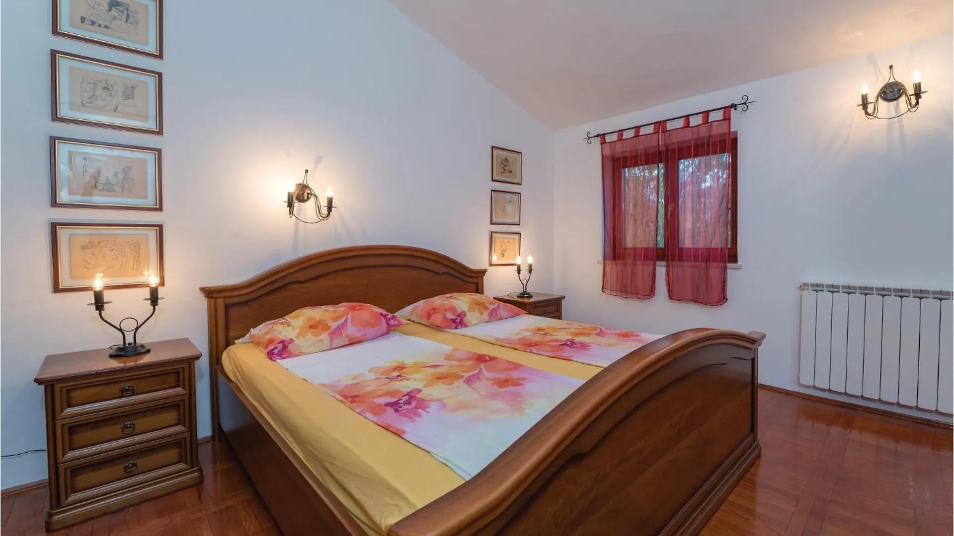 Lovely Home In Pula With Kitchen Premantura Holiday home