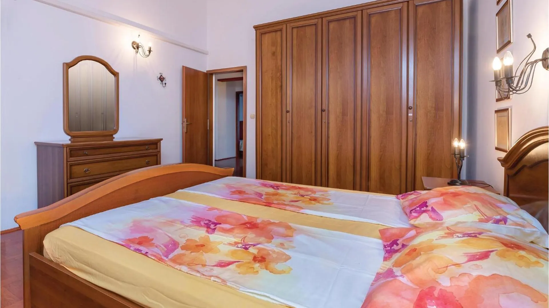 Holiday home Lovely Home In Pula With Kitchen Premantura