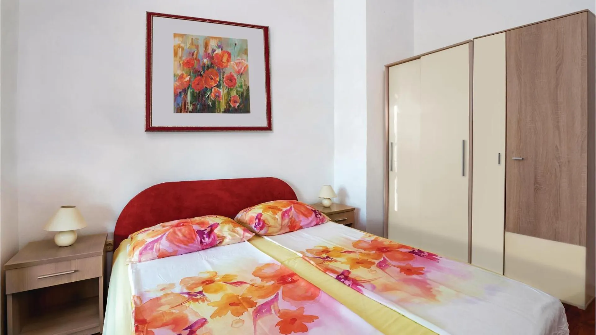 Lovely Home In Pula With Kitchen Premantura Holiday home