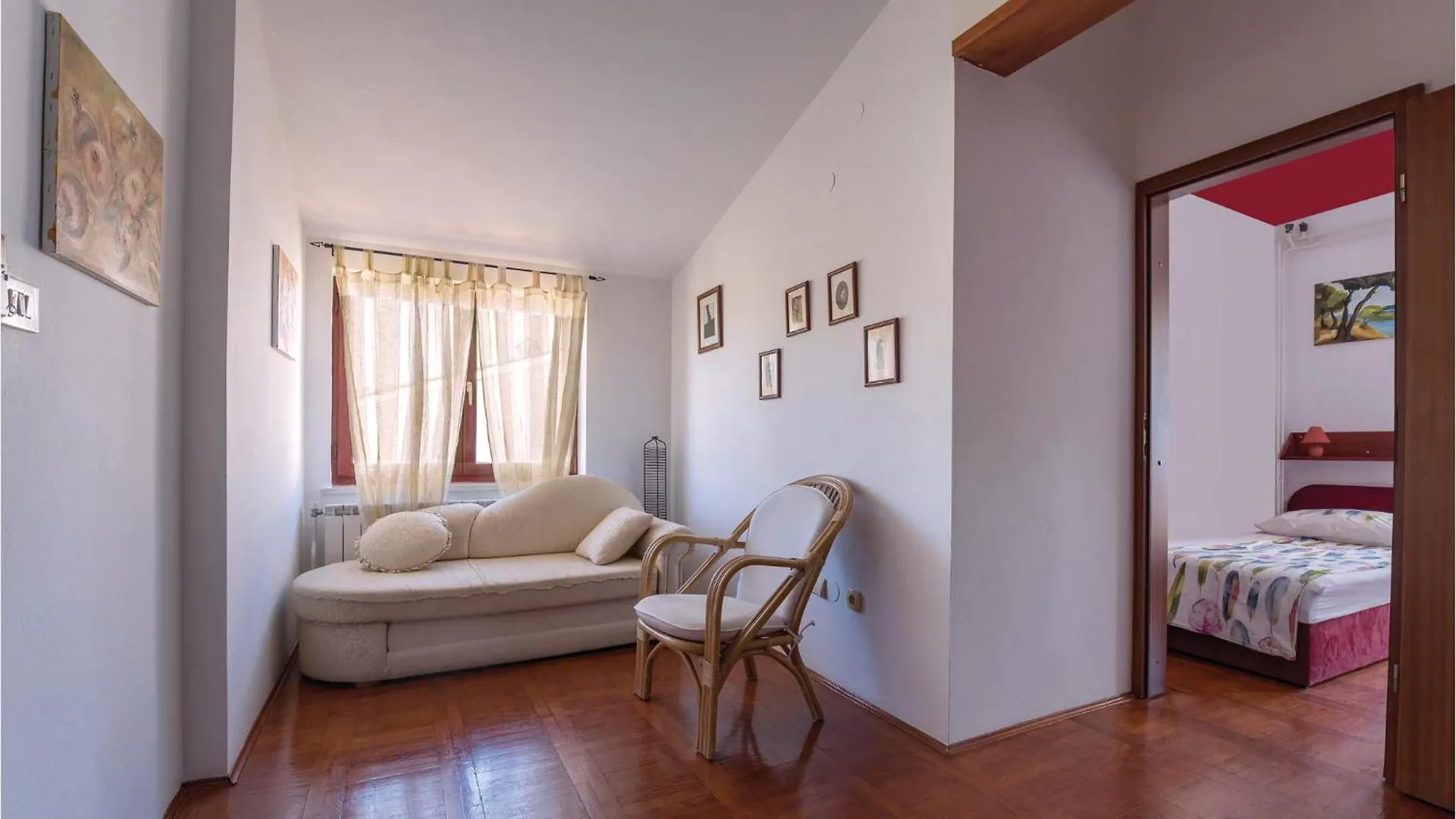 Holiday home Lovely Home In Pula With Kitchen Premantura